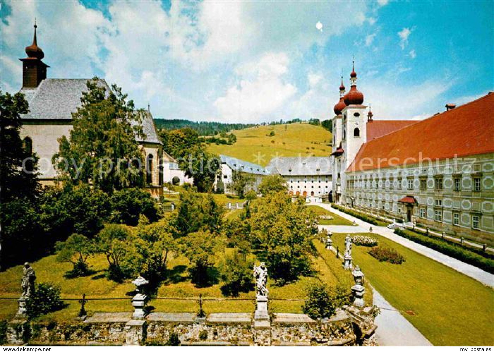 Steiermark Benediktiner Abtei St Lambrecht Hofansicht