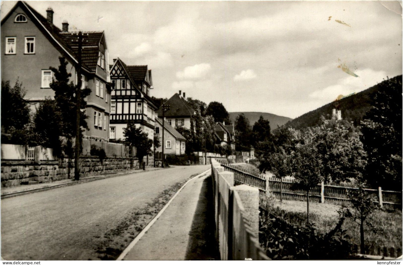 Steinbach-Hallenberg/Thür. - Arzbergstrasse mit Hallenburg