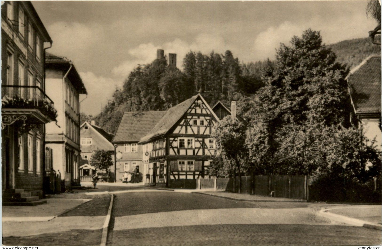 Steinbach-Hallenberg/Thür. - Blick zur Hallenburg