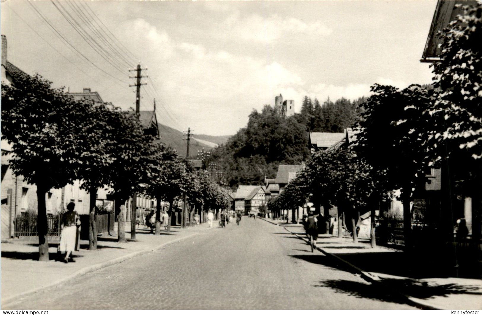 Steinbach-Hallenberg/Thür. - Hauptstrasse und Hallenburg