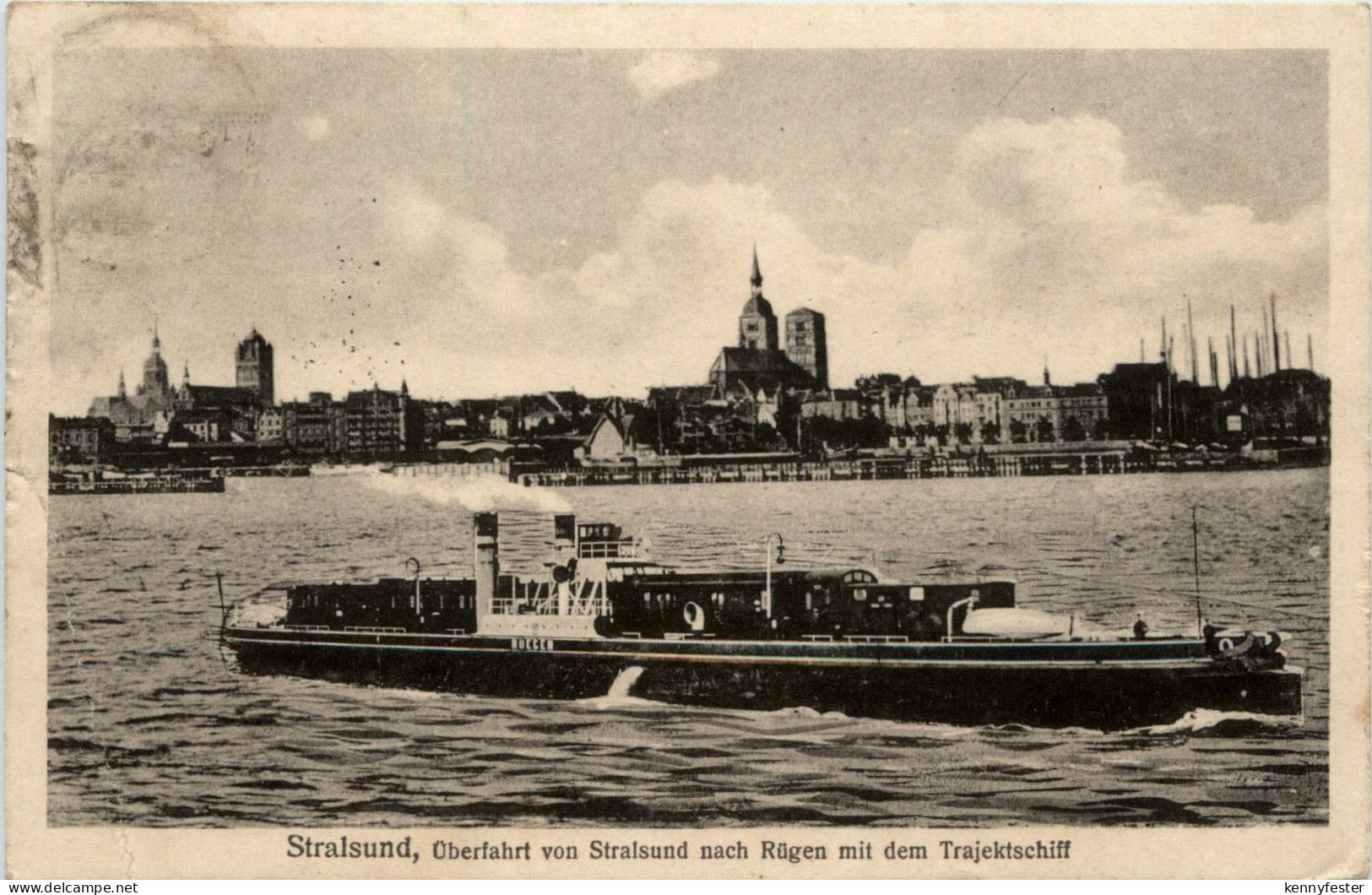 Stralsund - Überfahrt von Stralsund nach Rügen mit dem Trajektschiff