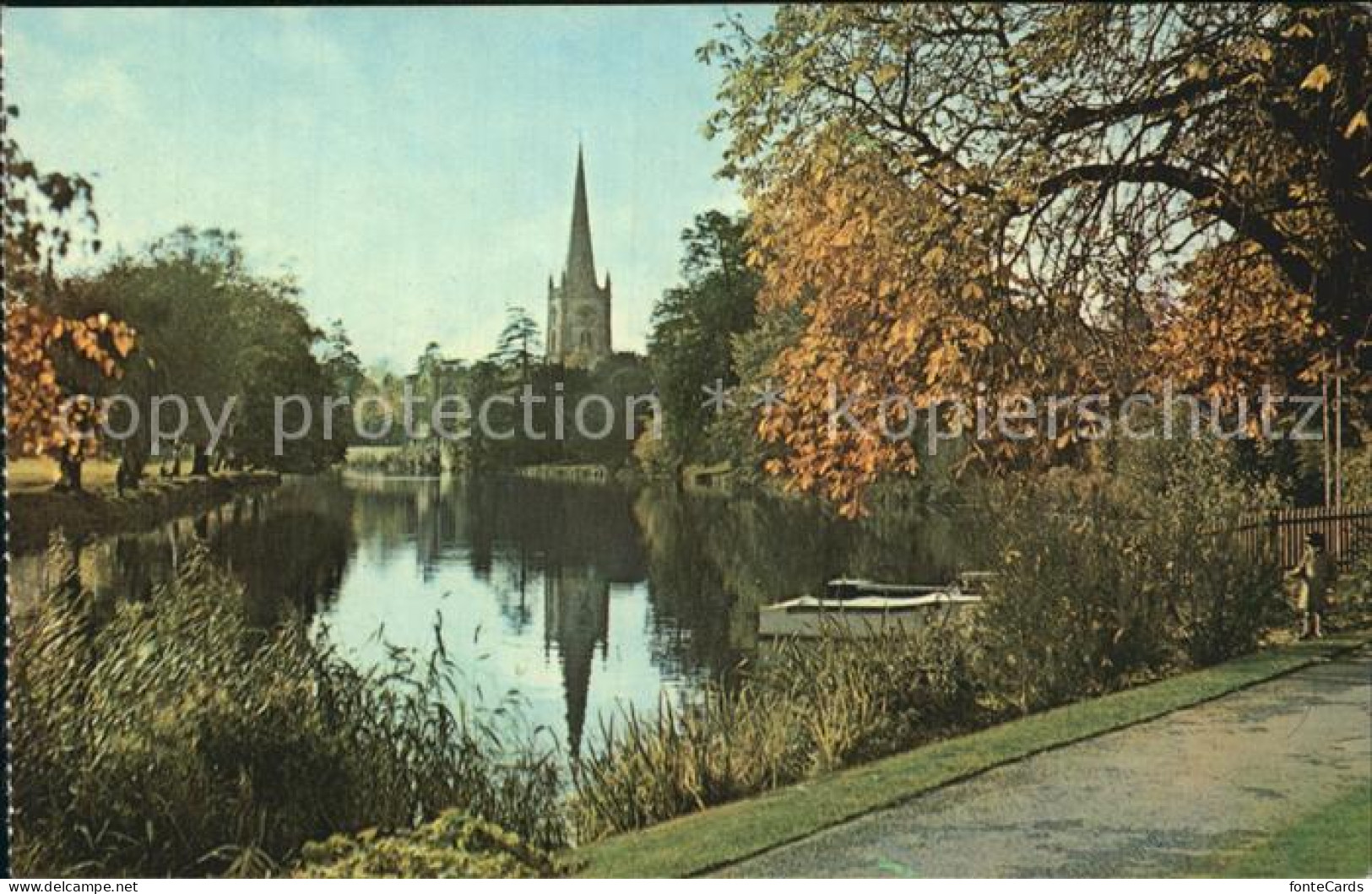 Stratford-Upon-Avon Holy Trinity Church Shakespeares Avon