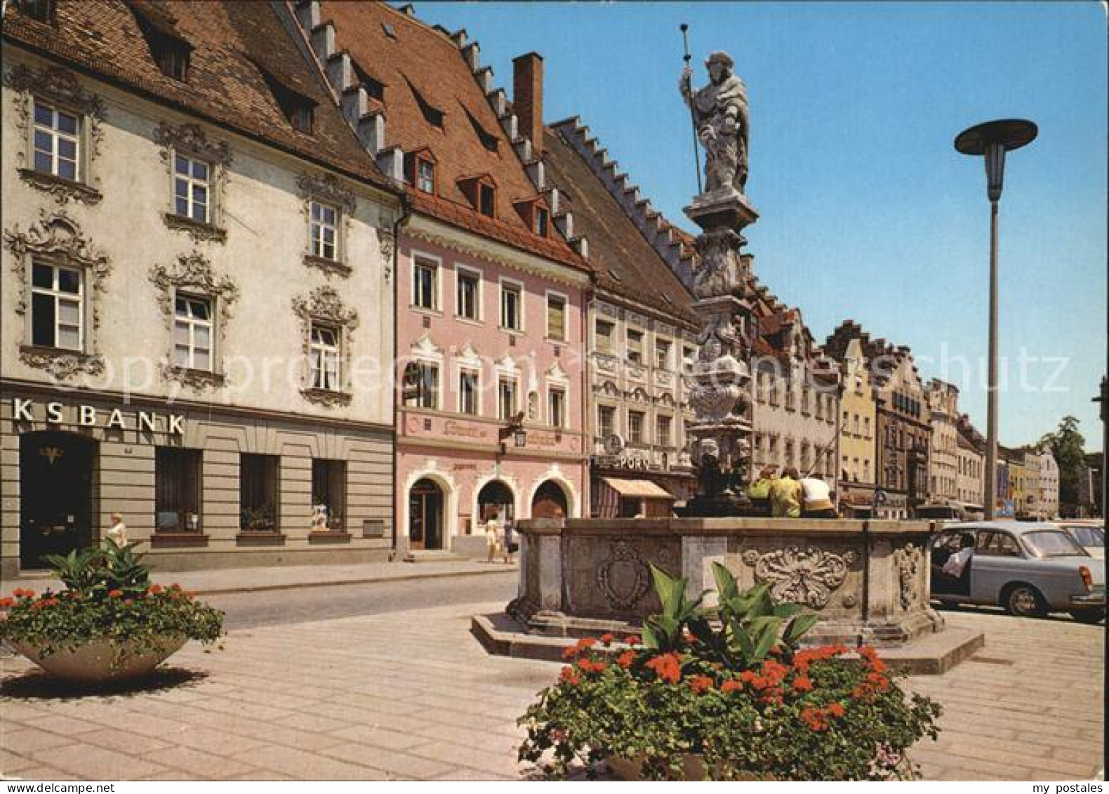 Straubing Ludwigsplatz Brunnen