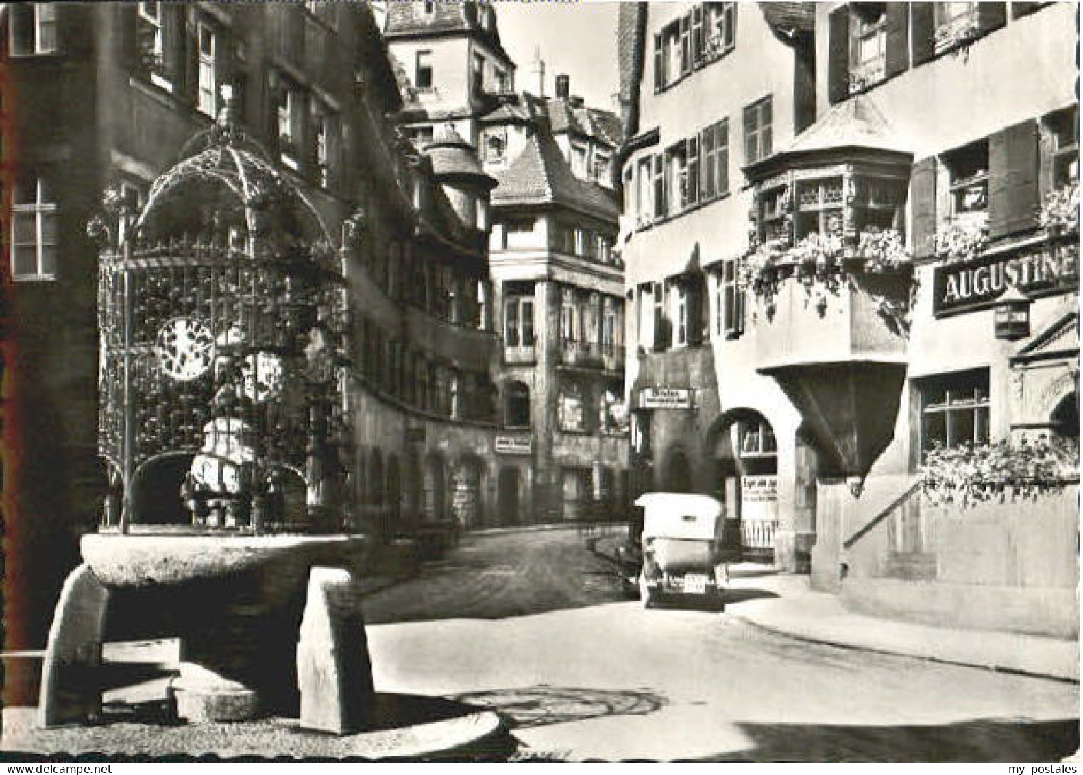 STUTTGART  CITY Stuttgart-Altstadt Brunnen