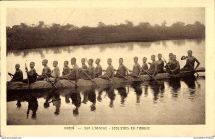 CPA Gabun, sur l'Ogooue, Ecolieres en pirogue