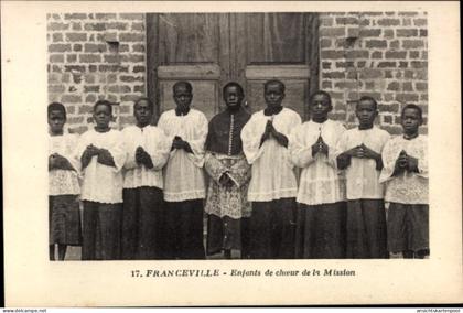 CPA Franceville Gabun, Enfants de choeur, portrait