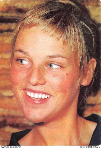 BR5020 Visages du Monde Suede Collegienne protestante   sweden