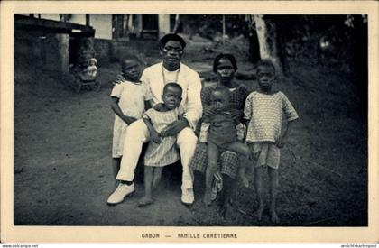 CPA Gabon, Gabun, Famille Chretienne