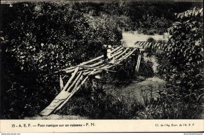 CPA Gabun Französisch Äquatorialafrika, Pont rustique sur un ruisseau, Brücke