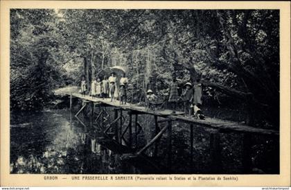 CPA Samkita Gabun, Plantation, Une Passerelle