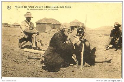 Missiën der Paters Oblaten in Basutoland, Zuid-Afrika - De missionaris onderricht een Mosotho