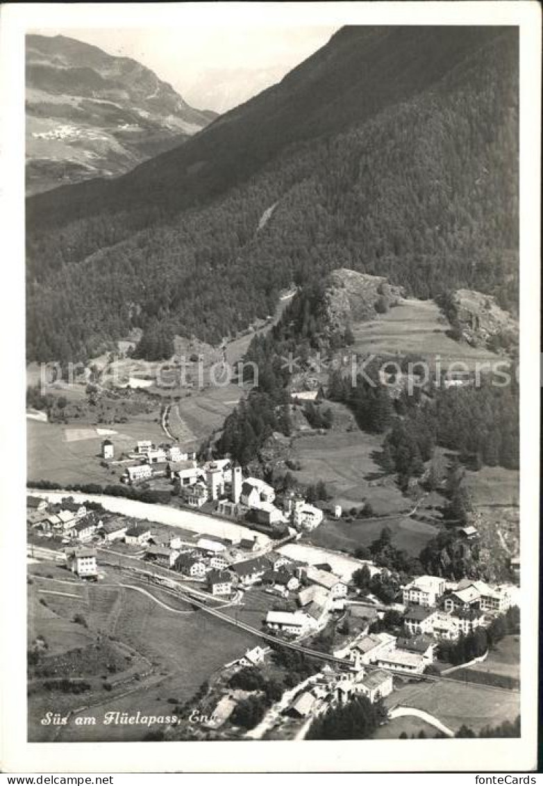 Sues Engadin Schweiz am Fl?lapass Fliegeraufnahme