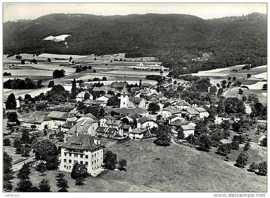 suisse -carte postale grand format - ref 93- genolier et le jura - vue aerienne - carte bon etat -