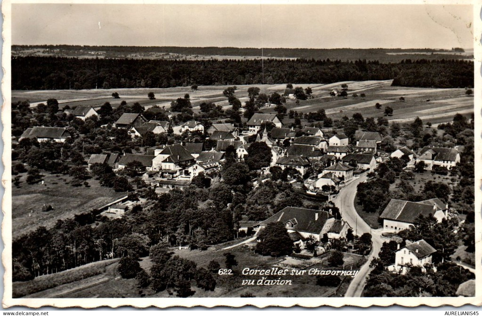 SUISSE - Corcelles sur Chavornay, vue d'avion