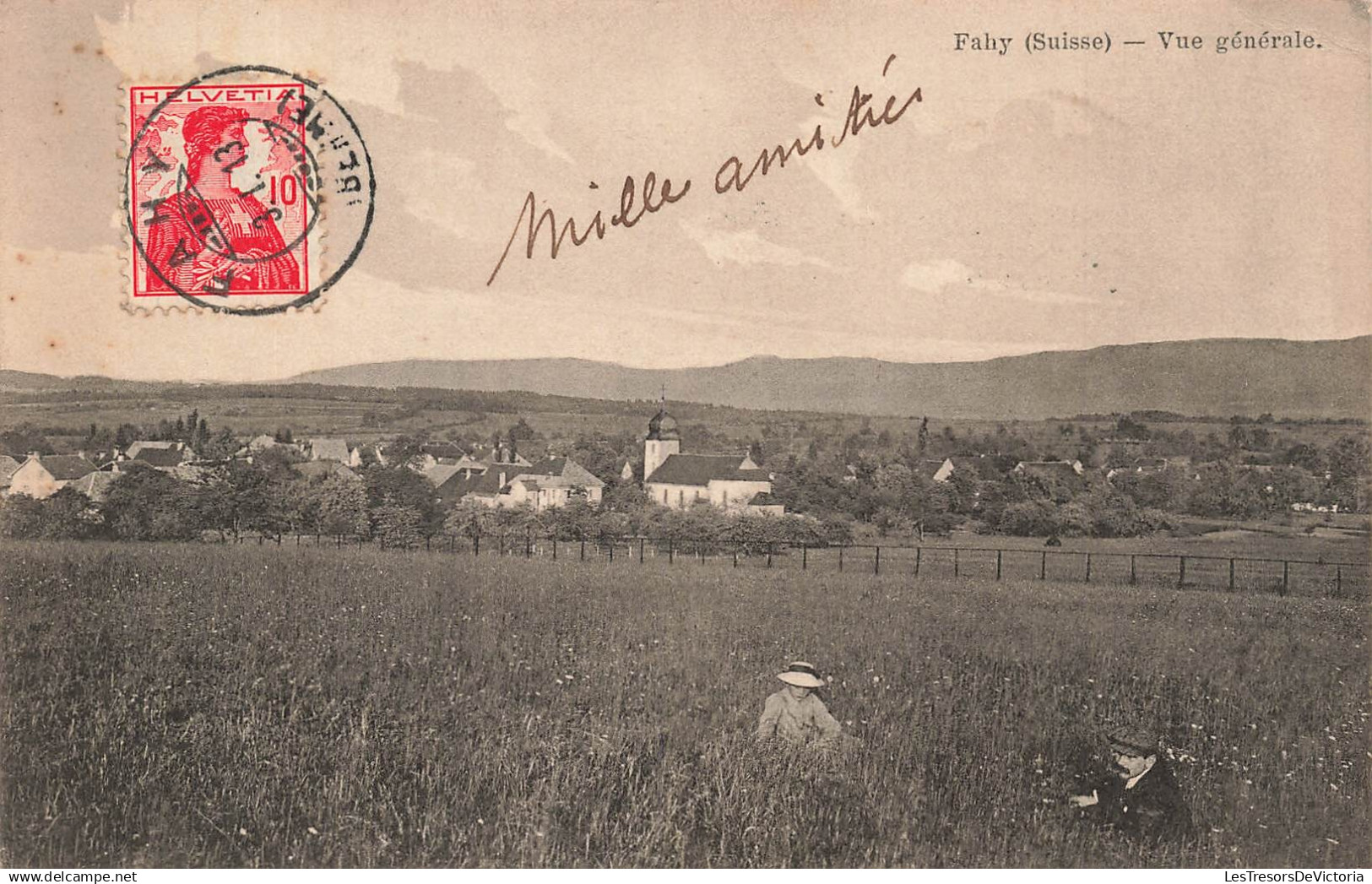 SUISSE - Fahy - Vue générale - Eglise - Tour - Flèche - champ - campagne - enfant - animé - Carte postale ancienne