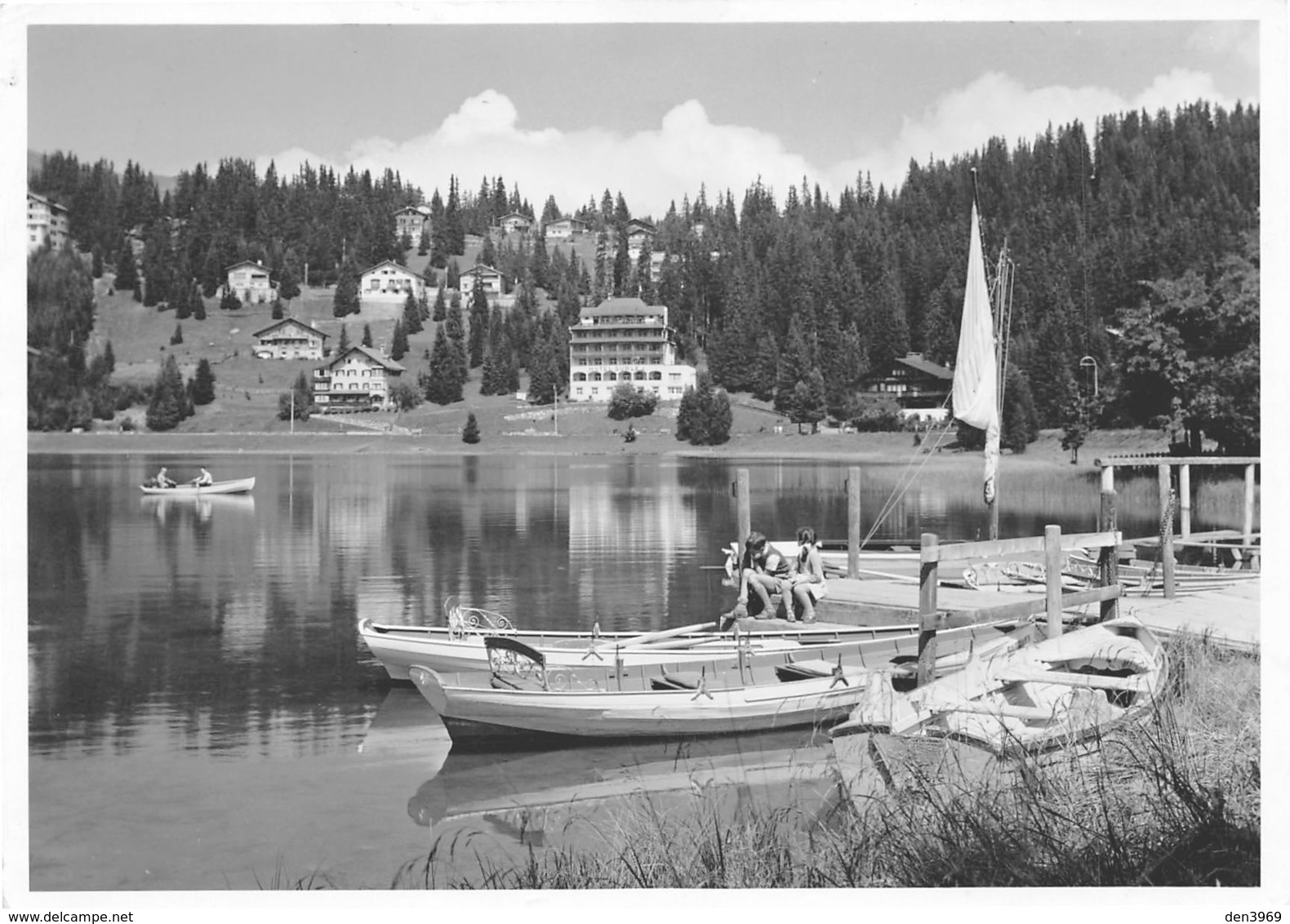 Suisse - Grisons GR - AROSA - Am Obersee - Barques