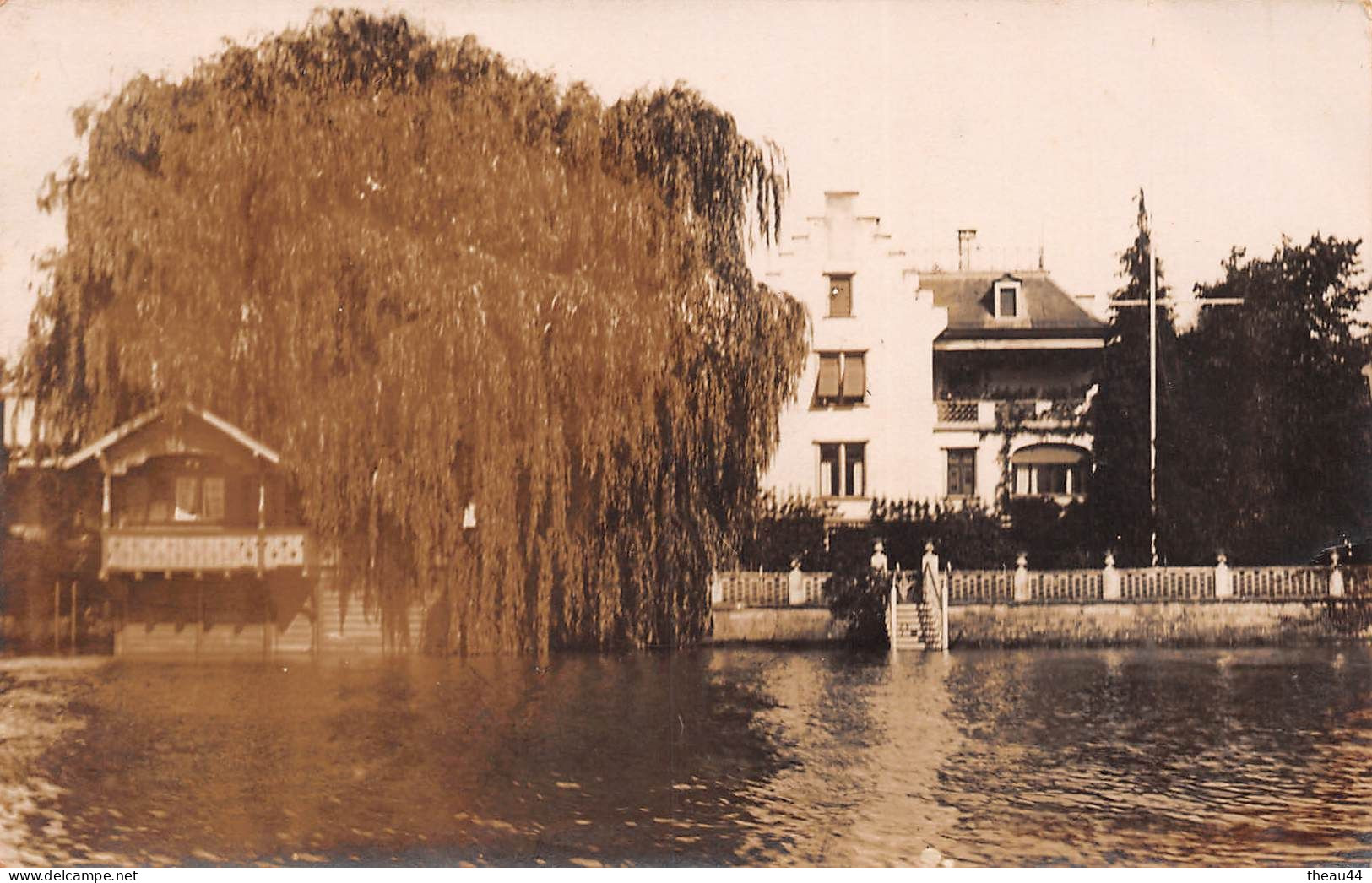 ¤¤   -   SUISSE  -  KÜSNACHT  -  Carte-Photo de Villas sur le Lac en 1918   -   ¤¤