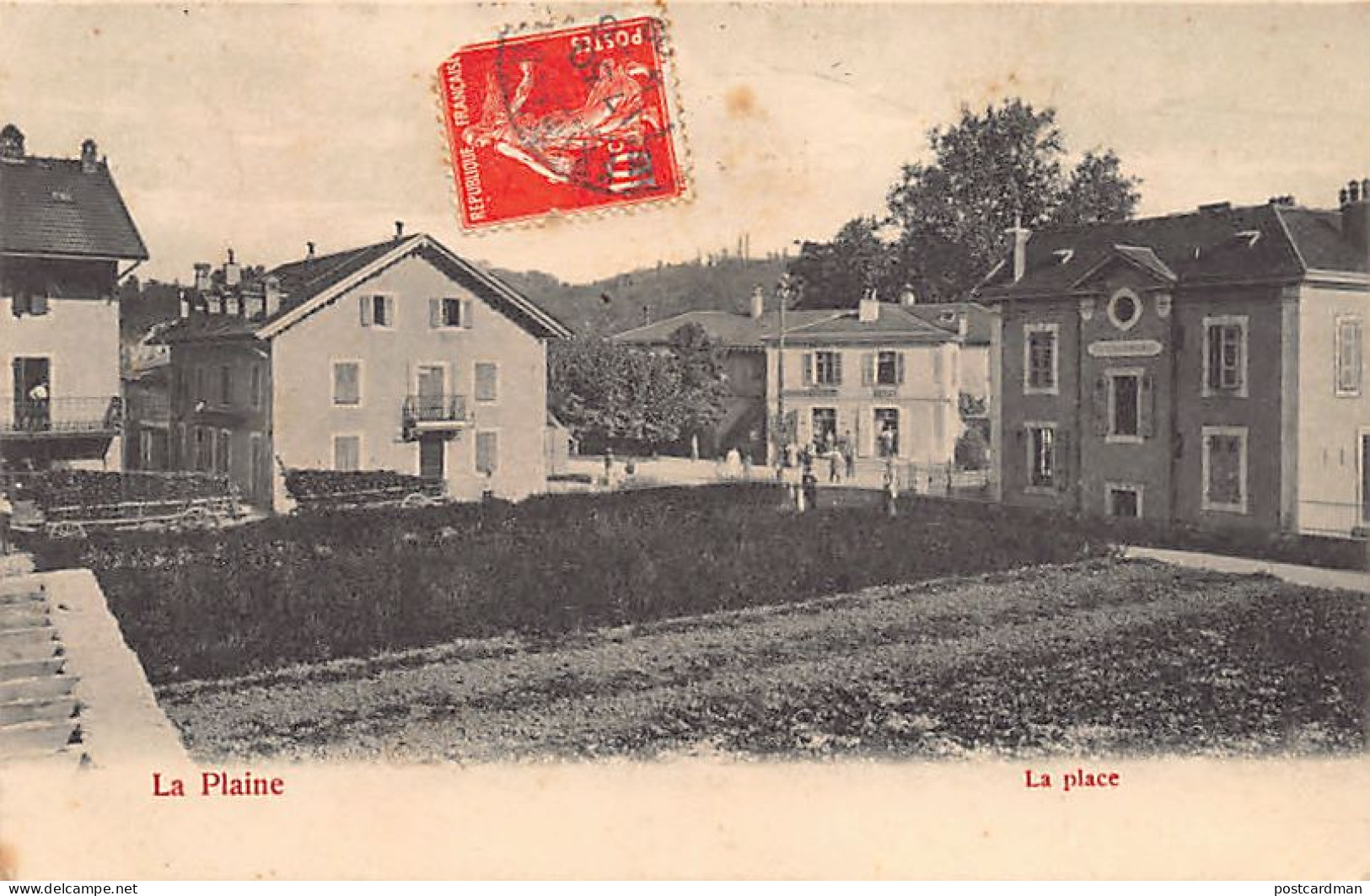 Suisse - LA PLAINE Dardagny (GE) La place - Ed. P. Jaunin 2838