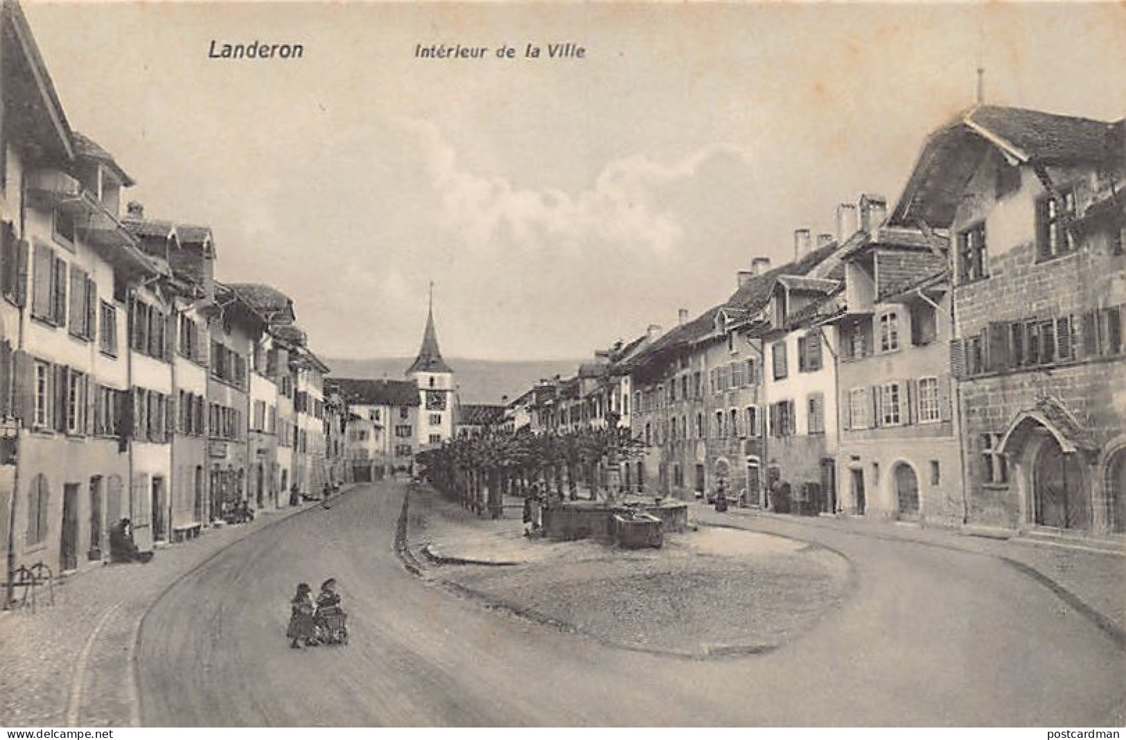 Suisse - LE LANDERON (NE) Intérieur de la ville - Ed. J. Rossi-Vogt