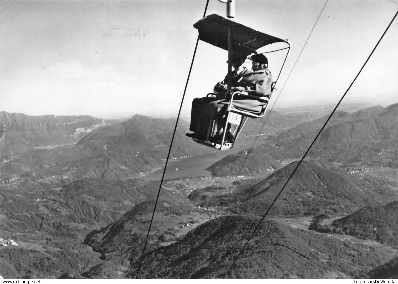 SUISSE - Miglieglia - Ticino - Seggiovia del Monte Lema - Télésiège - Couple - Panorama - Carte postale