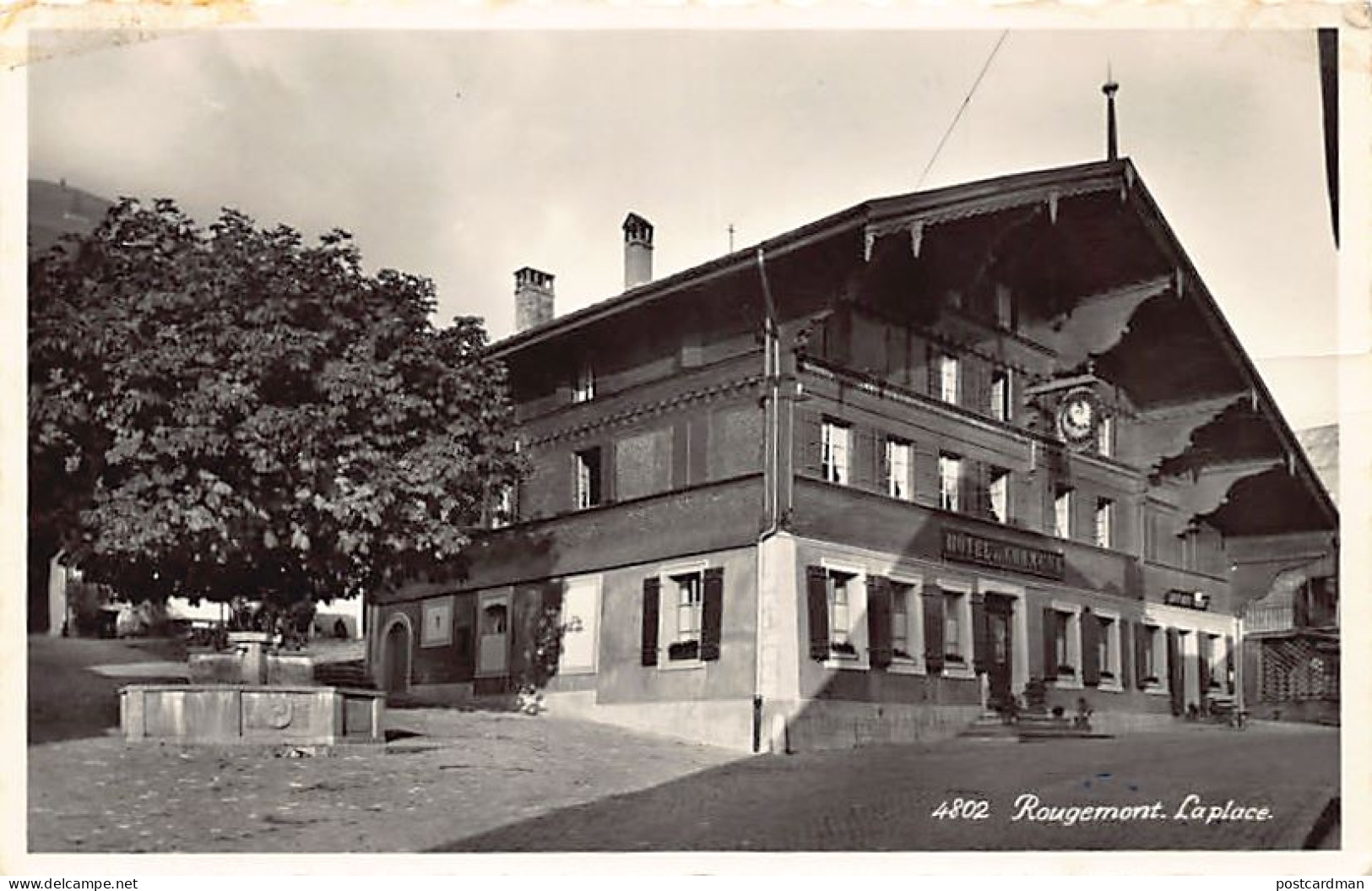 Suisse - ROUGEMONT (VD) La place - Hôtel de Commune - Ed. Perrochet 4802