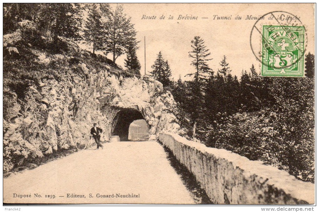 suisse. route de la brevine. tunnel du moulin de la roche