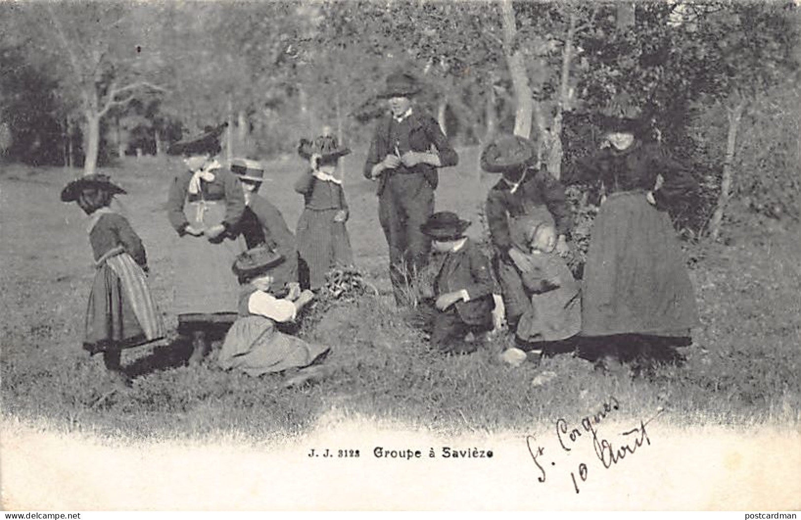 Suisse - SAVIÈSE (VS) Groupe de paysans - Ed. Jullien J.J. 3128