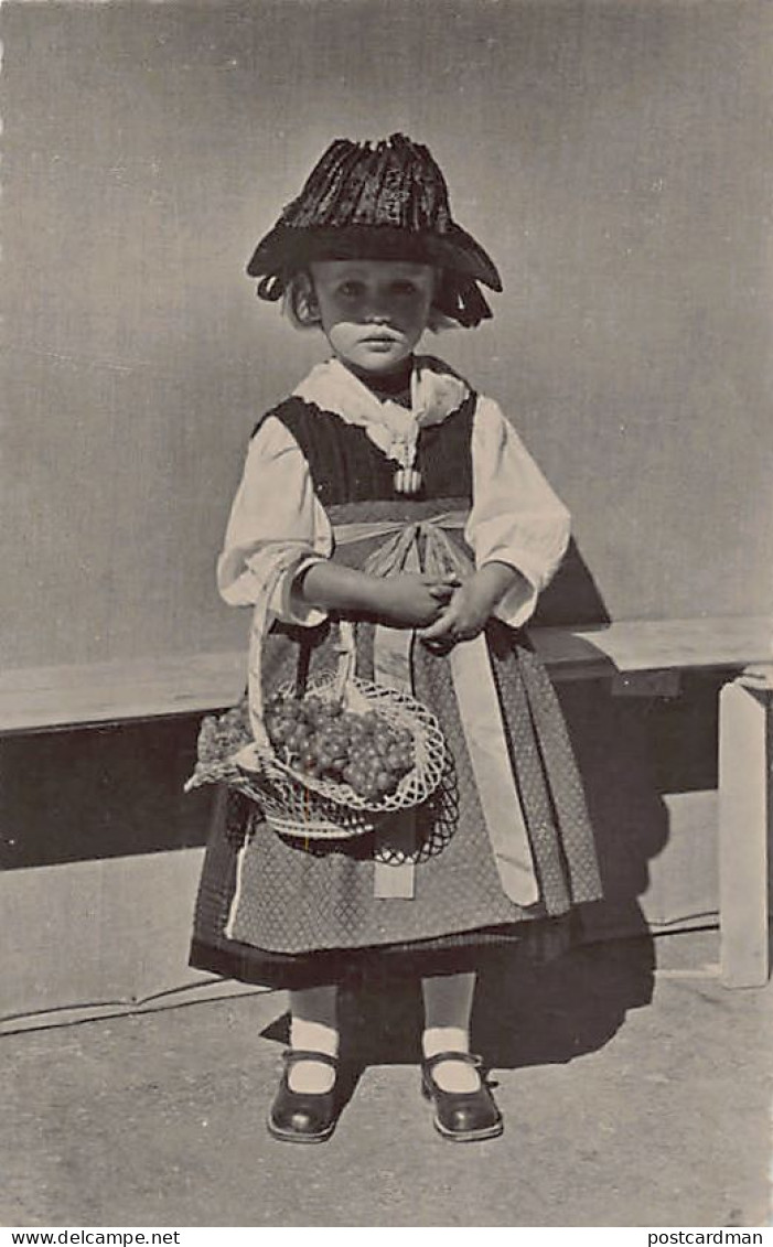 Suisse - SAVIÈSE (VS) La petite vendengeuse - Ed. R. Schmid