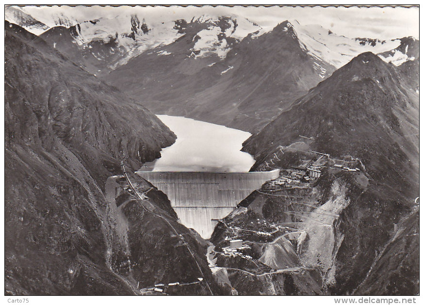 Suisse -  Vallée Hérémence - Barrage de la Grande Dixence - Mayence de Sion