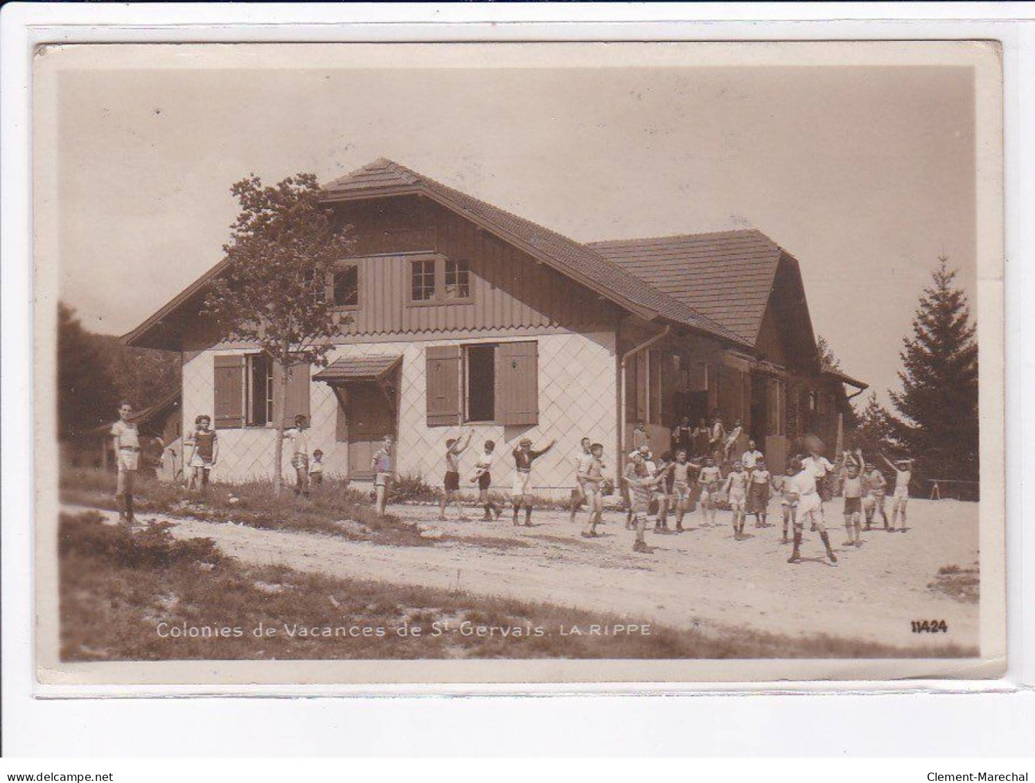 SUISSE: VAUD: SAINT-GERMAIN-la-RIPPE: colonie de vacances - très bon état