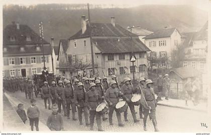 Schweiz - AARBURG (AG) Militärparade - FOTOKARTE - Verlag E. Reinhard
