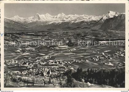 Wattenwil Totalansicht mit Alpenpanorama