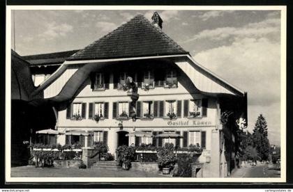 AK Grosshöchstetten, Gasthof Löwen Fam. Hofer mit Strasse