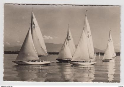 AB617 - SUISSE - Au creux de Genthod - Départ de Régates