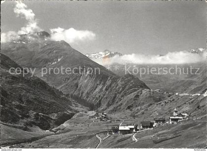 Selva Tujetsch mit Piz Badus
