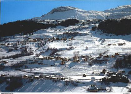 Valata und Surcuolm gegen Piz Mundaun Winterpanorama