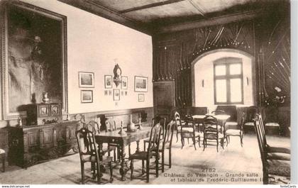 Valangin NE Chateau de Valangin Grande salle et tableau de Frederic Guillaume