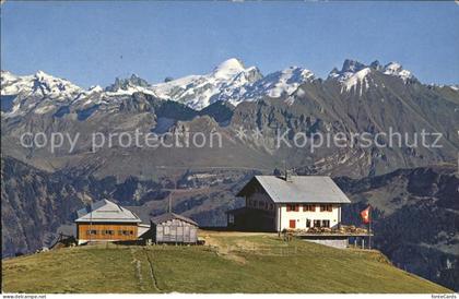 Lungern Luftseilbahn Lungern Schoenbueel mit Hotel Berghaus Obwaldneralpen