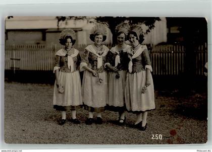 Frauen - 38229297