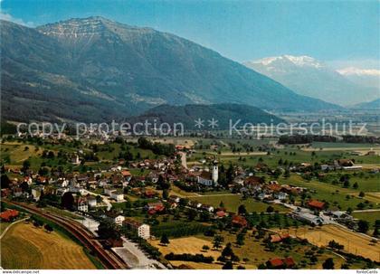 Kaltbrunn SG mit Schaeniserberg und Fronalpstock