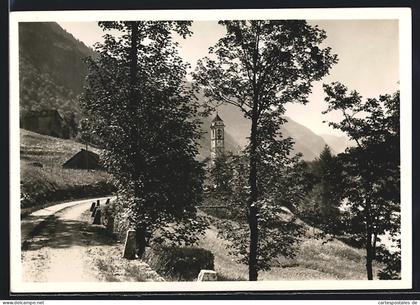 AK Frasco, Chiesa, Blick zur Kirche