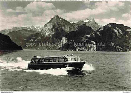 Uri-Rothstock Uri-Rotstock 2932m UR Express Verkehrsboot Libelle auf dem Vierwal