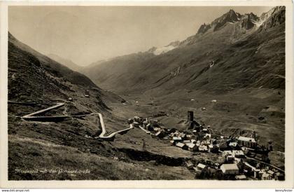 Hospental mit der Gotthardstrasse