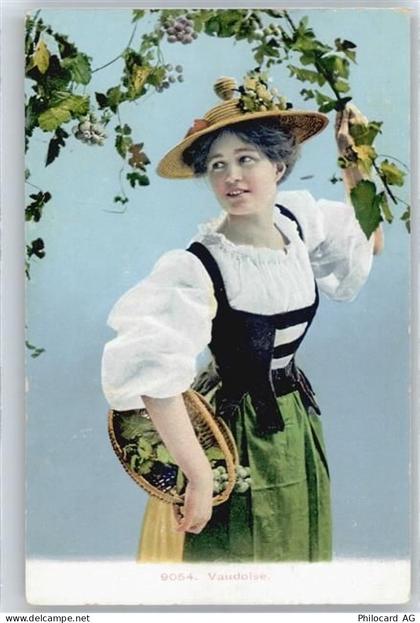 1261 Le Vaud - Trachten AKU2 - 50666098