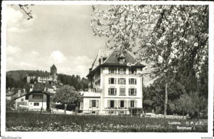 Lucens  x 1961