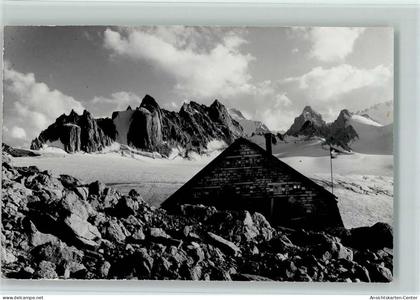 11093709 - Trient