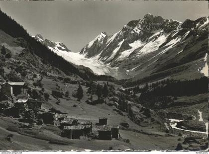 Eisten mit Blick auf Langgletscher