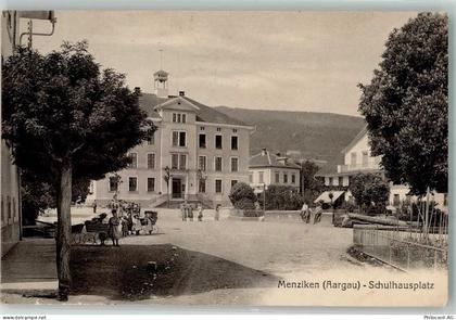 5737 Menziken Foto AK Schulhausplatz - 13552193