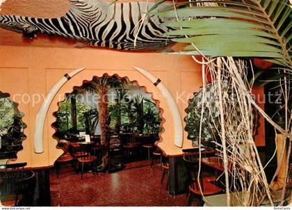 Studen BE Cafe Florida