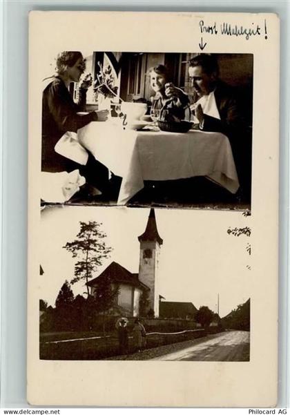 4000 Basel Bâle - Personen beim Essen Kirche - 11093600